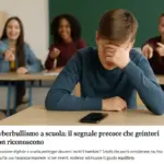 Cyberbullismo a scuola: il segnale precoce che i genitori non riconoscono